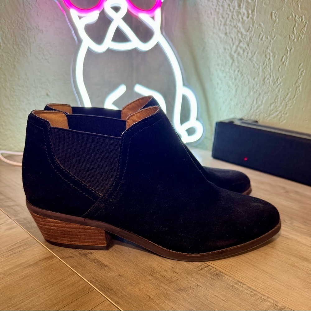 Lucky Brand Black Suede Ankle Booties Size 7